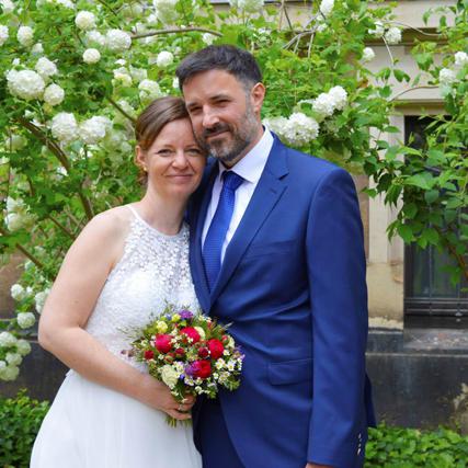Rose Lisianthus Waxflower Kamille